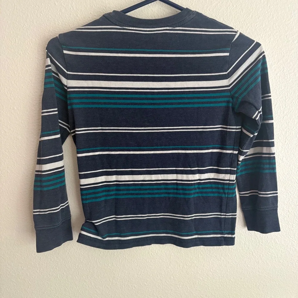 Cat & Jack Boys Navy Blue Teal Striped Long Sleeve Crew Neck Tee Size S 6/7